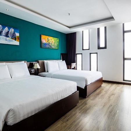 Golden Sun Hotel Danang Extérieur photo