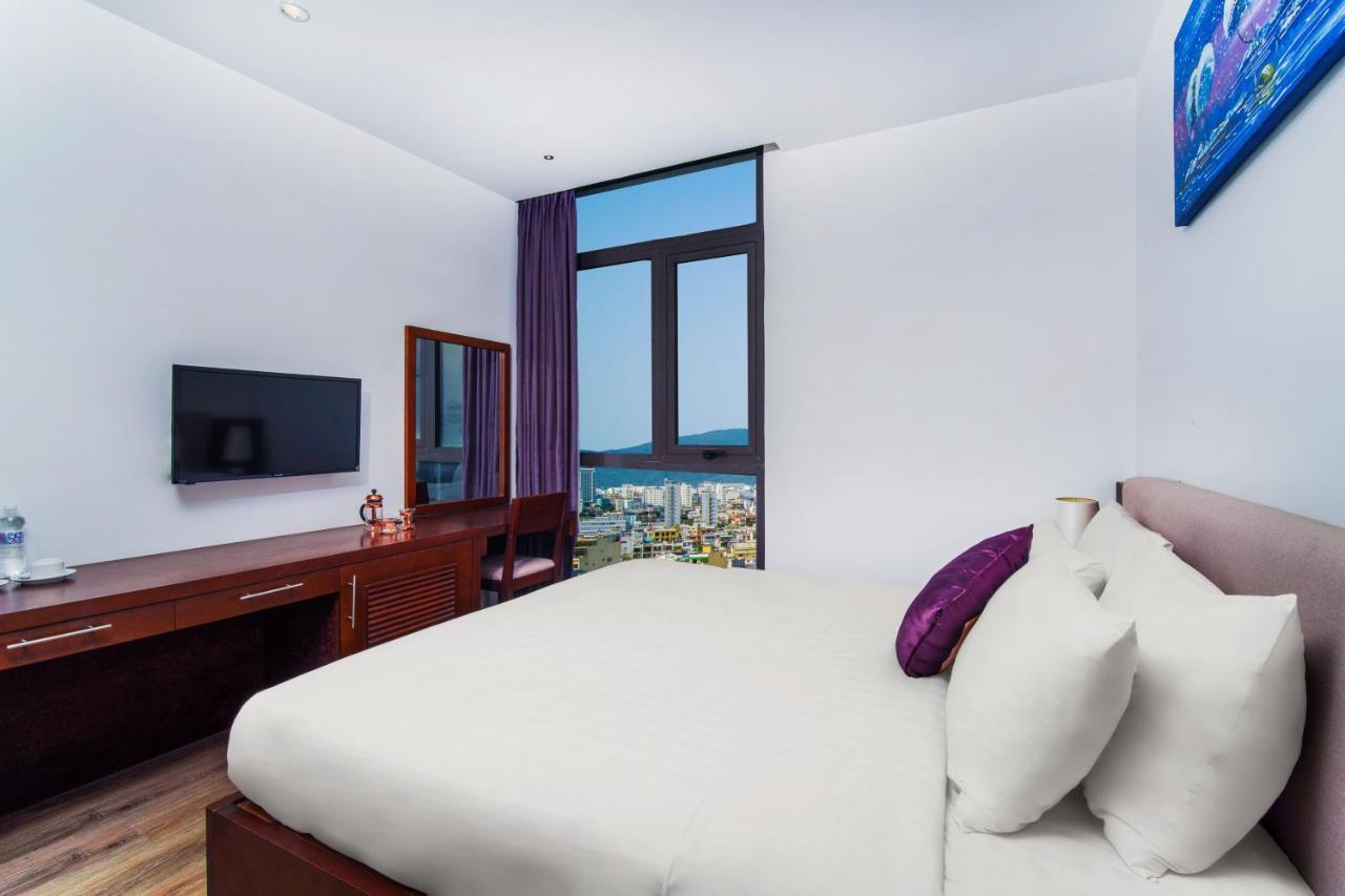 Golden Sun Hotel Danang Extérieur photo