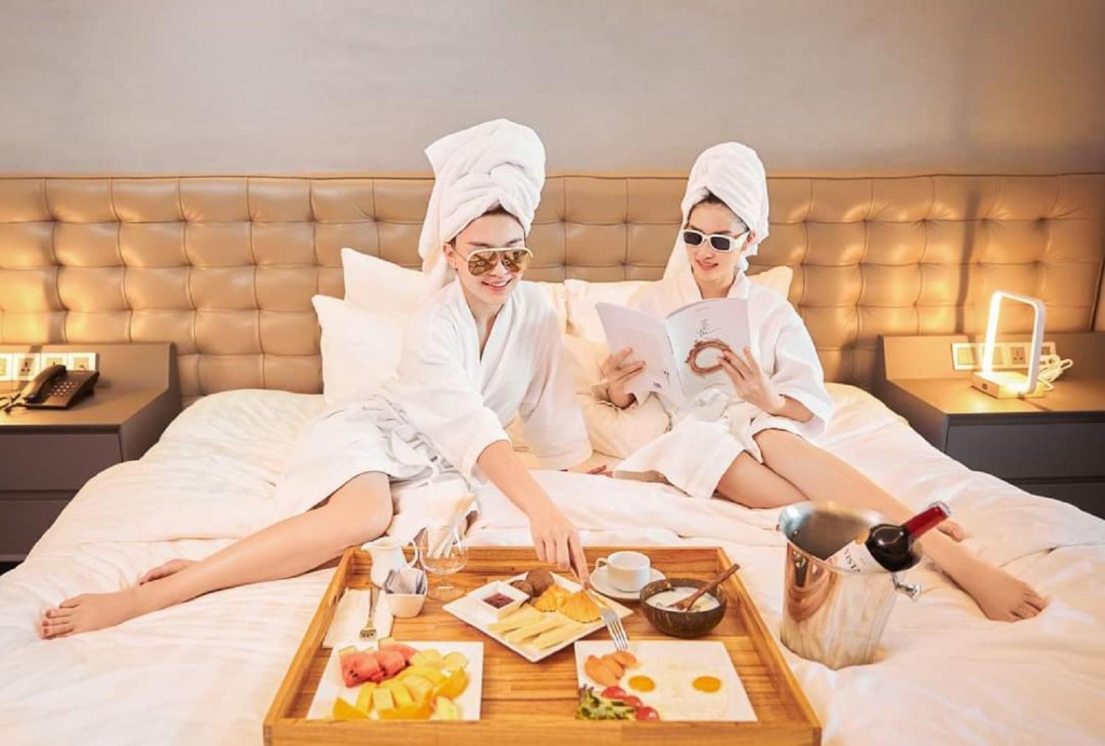 Golden Sun Hotel Danang Extérieur photo