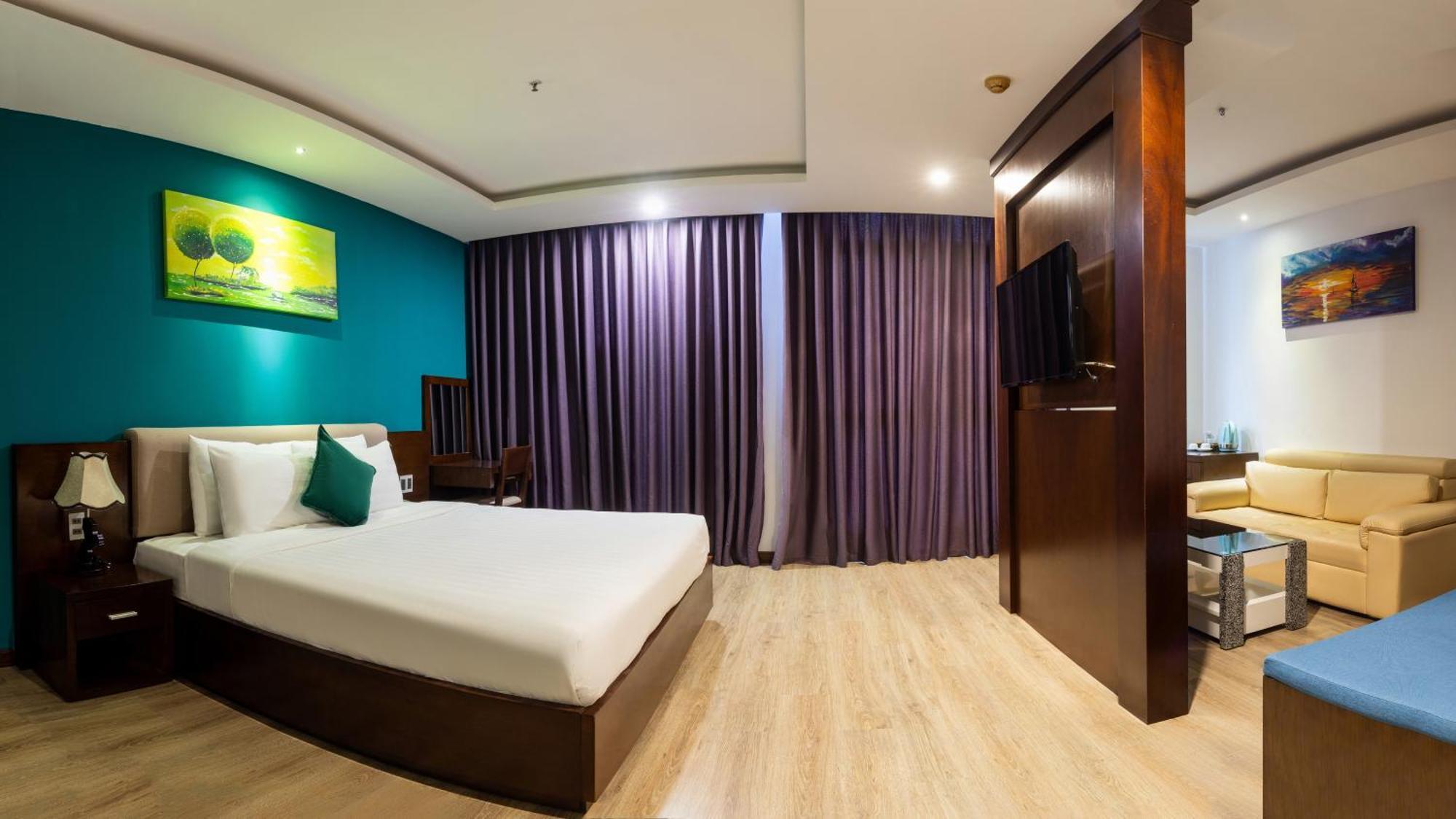 Golden Sun Hotel Danang Extérieur photo